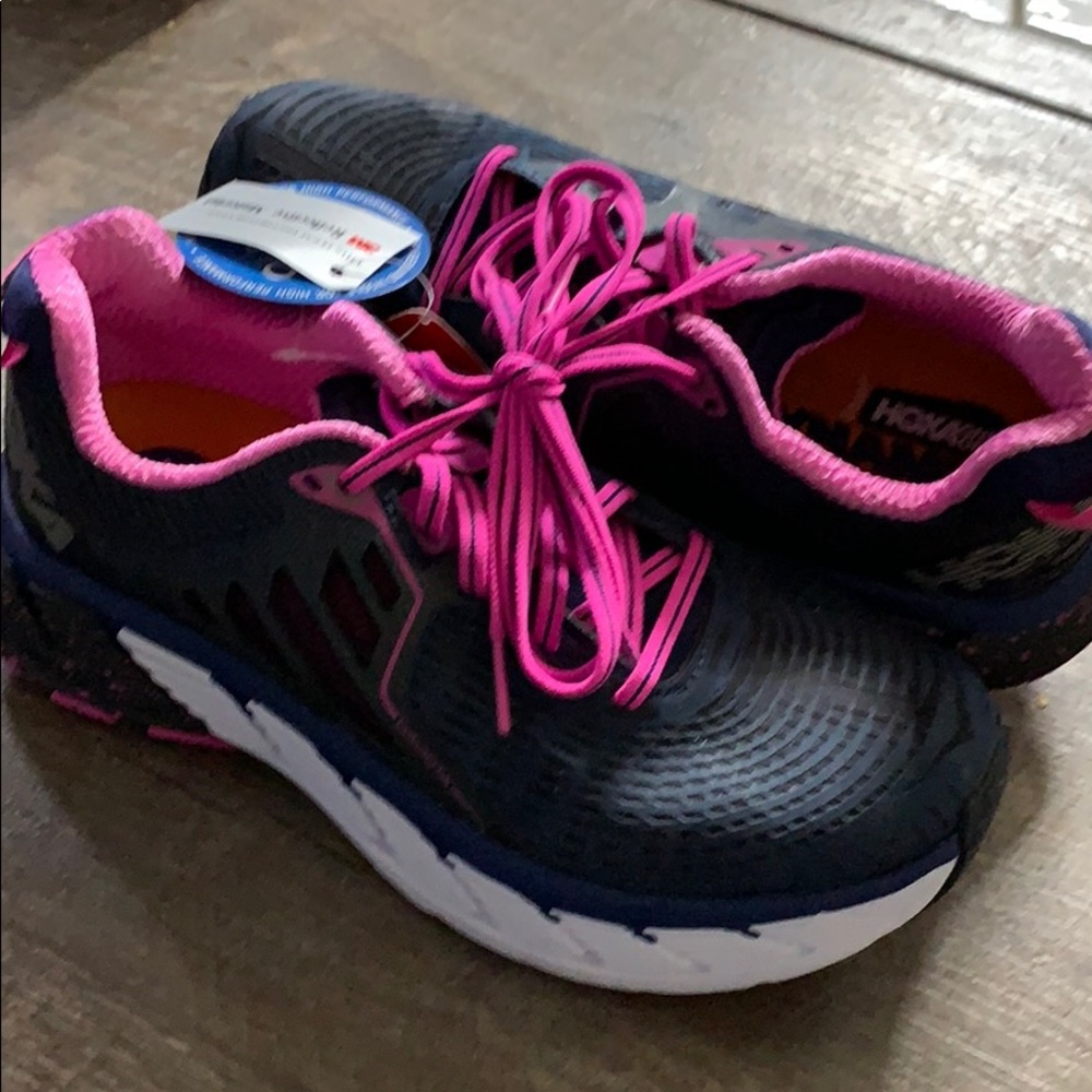 Size 8, NWT, Hoka One One X-40 High Rebound